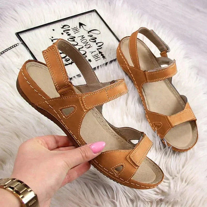 Amelia | Stylish comfort sandals with Velcro strap