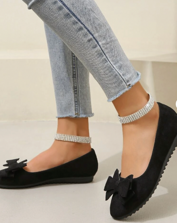 Orthopedic comfortable shoes