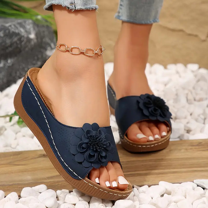 Amelia™ |Stylish Floral Floral Slip-On Wedge Sandals