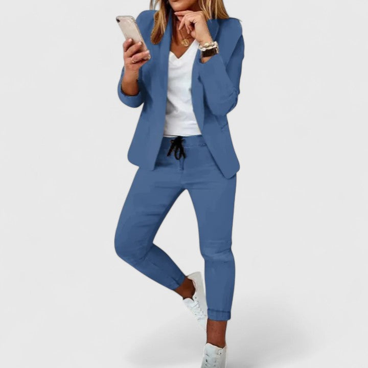Rosa | Sophisticated Suit