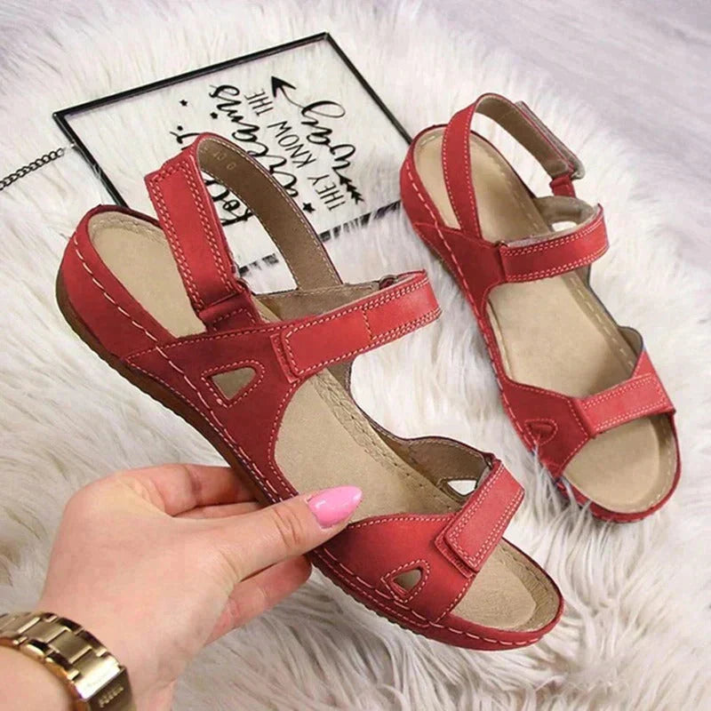 Amelia | Stylish comfort sandals with Velcro strap