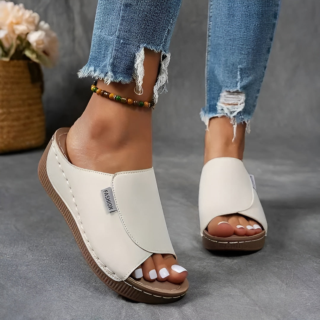Anne™ |Comfortable orthopedic sandals with stylish design