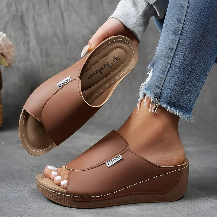 Anne™ |Comfortable orthopedic sandals with stylish design