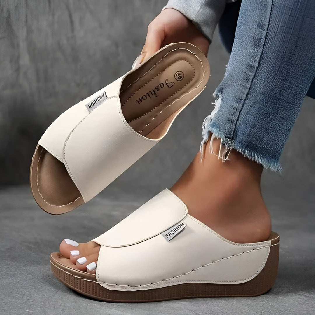 Anne™ |Comfortable orthopedic sandals with stylish design