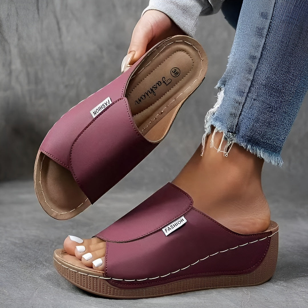 Anne™ |Comfortable orthopedic sandals with stylish design